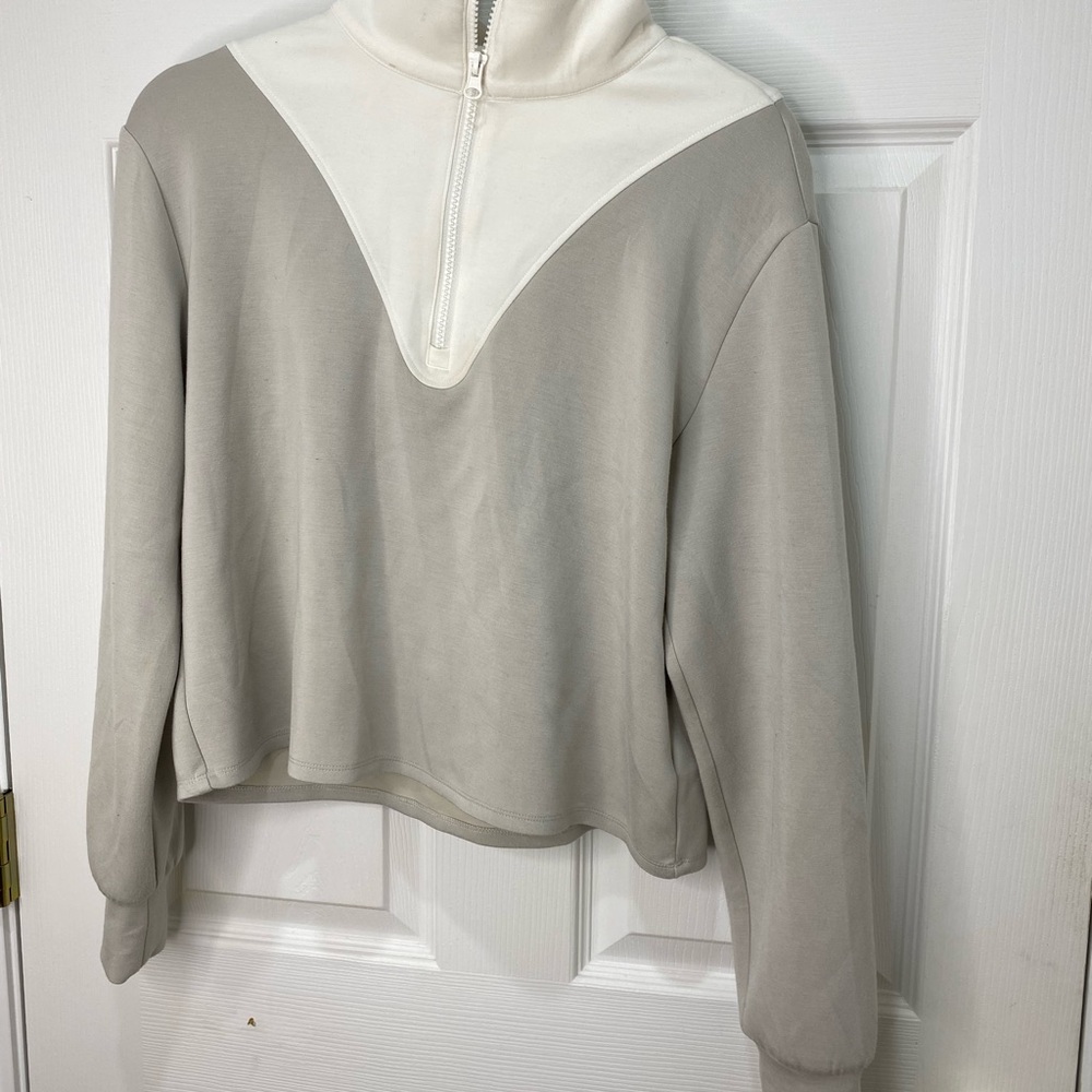 Sincerely Jules Cream and Tan Quarter Zip Pullover - Picture 4 of 8